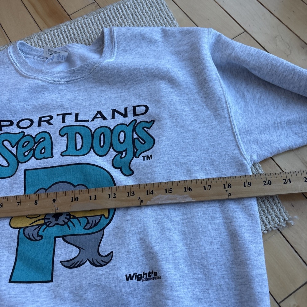 Vintage Portland Sea Dogs Maine Sweatshirt XL Gray Crewneck Youth Baseball - Picture 7 of 11